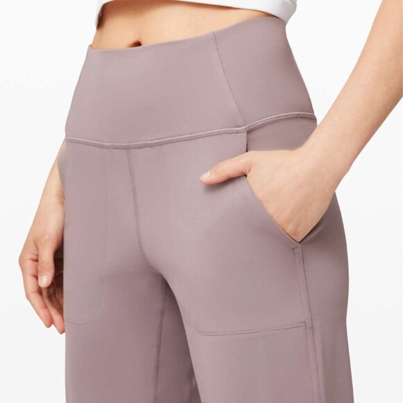 Lululemon Align Jogger 28" *Vent - Picture 4 of 12